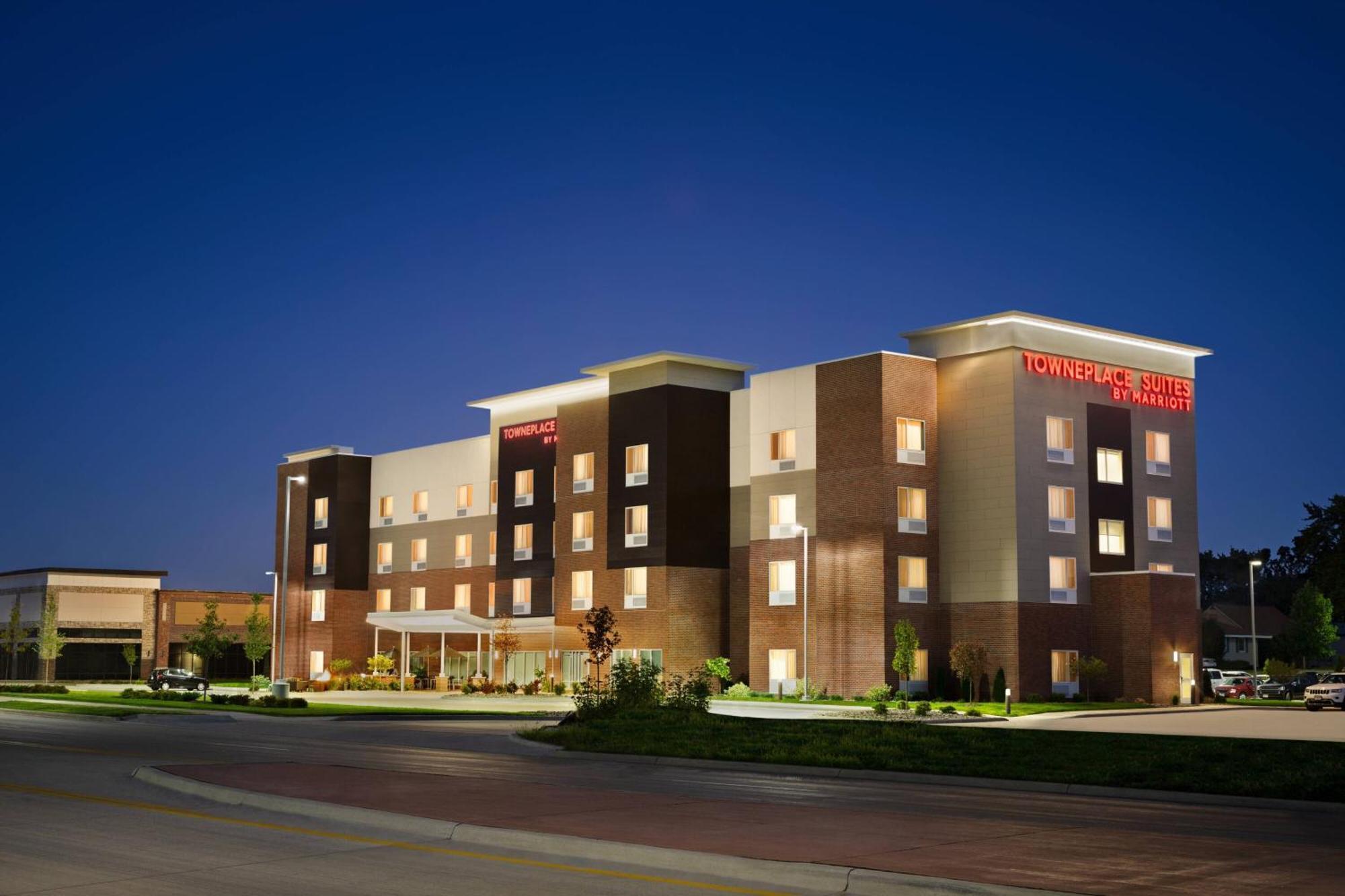 Towneplace Suites Cedar Rapids Marion Εξωτερικό φωτογραφία